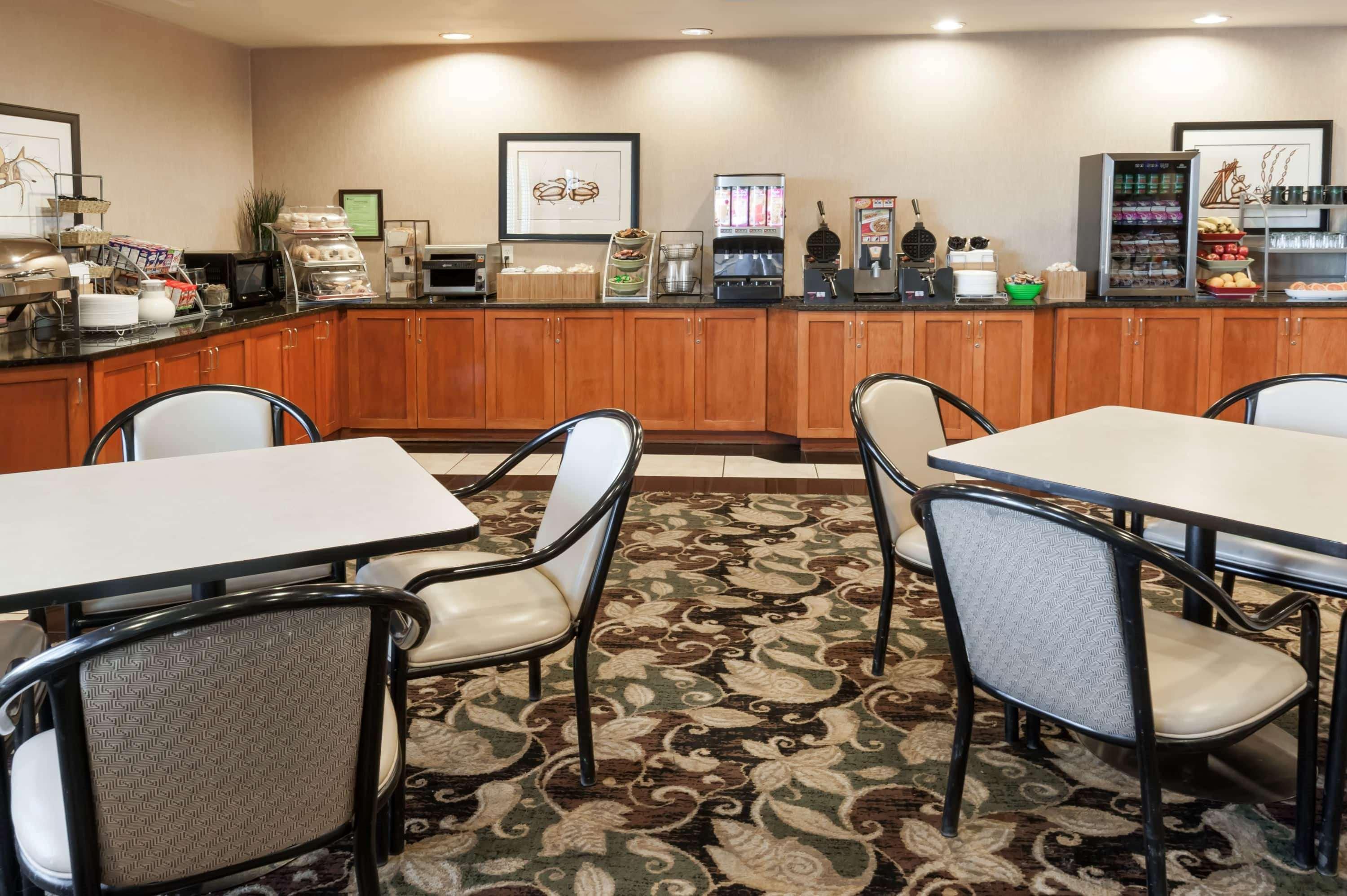 Wingate By Wyndham - Edmonton West Hotel Kültér fotó