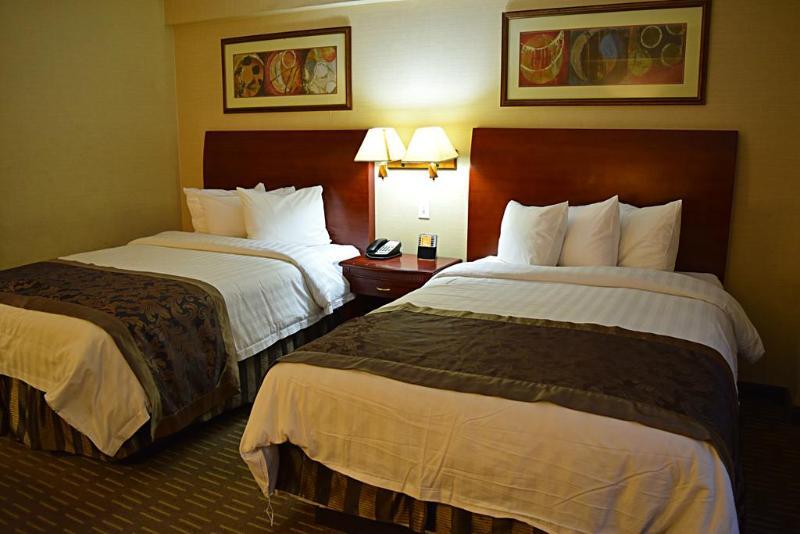 Wingate By Wyndham - Edmonton West Hotel Kültér fotó